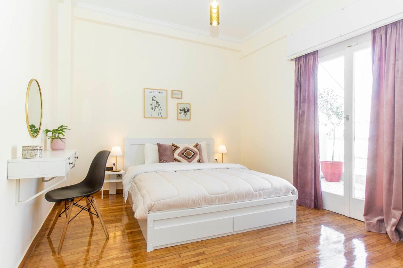 Loucas Apartment Athen Eksteriør bilde